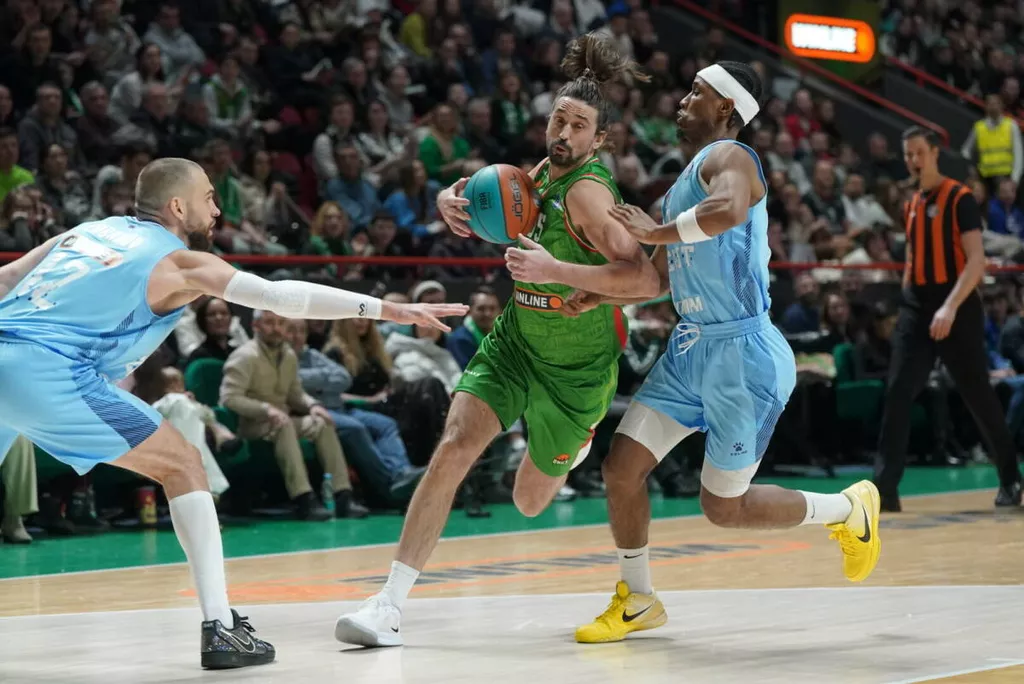 Президент УНИКСа Богачев поделился подробностями о новом контракте Шведа с клубом