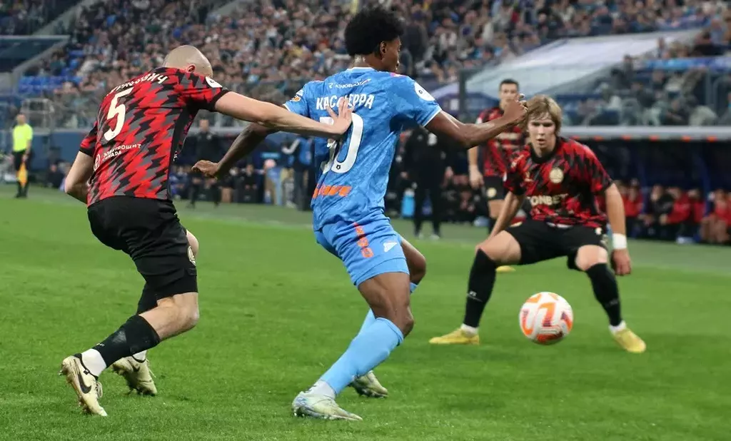 «Зенит» в большинстве обыграл «Акрон» в домашнем матче 18-го тура РПЛ