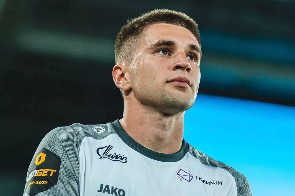 «Спартак» объявил о переходе Владислава Сауся