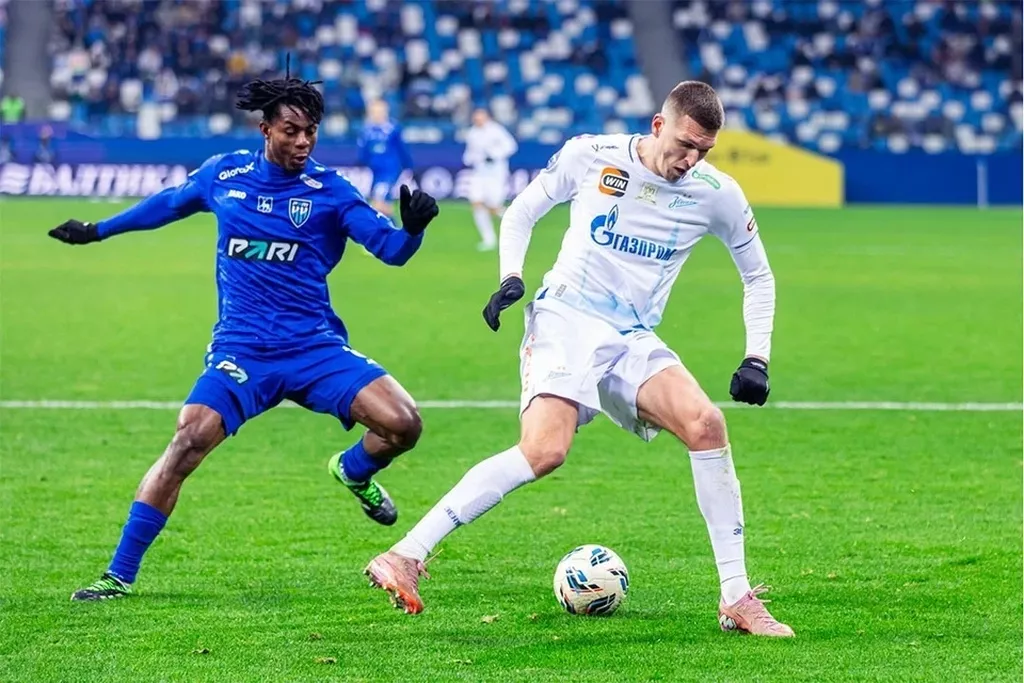 Легенда ЦСКА Пономарев раскритиковал нападающего «Зенита» Соболева