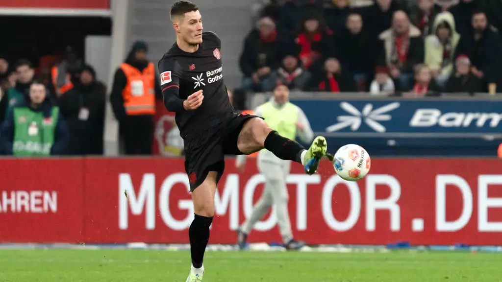 «Байер» уверенно обыграл «Айнтрахт» в гостевом матче 20-го тура Бундеслиги