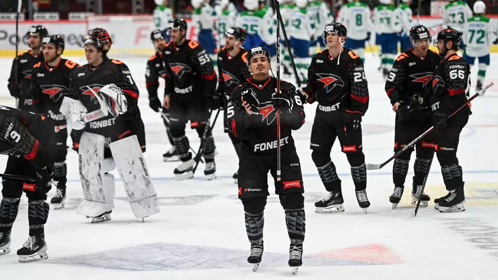 «Авангард» с минимальным преимуществом обыграл ЦСКА в домашнем матче КХЛ