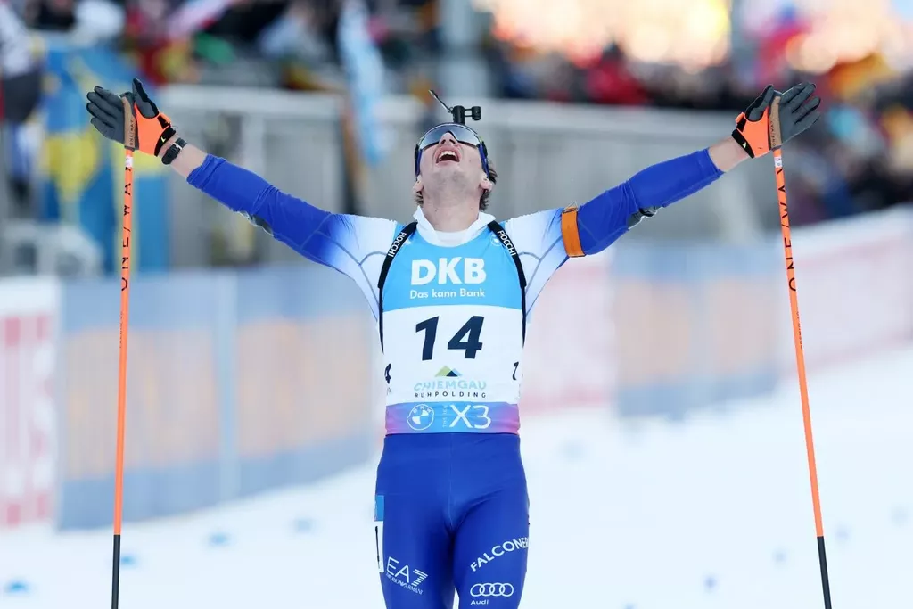 Томмазо Джакомель — победитель гонки преследования на Кубке мира в Оберхофе