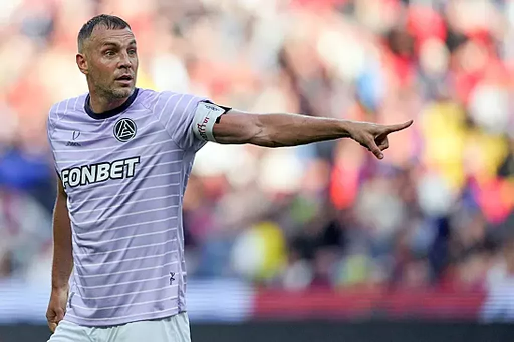 Легенда ЦСКА Пономарев назвал Дзюбу отыгранным материалом