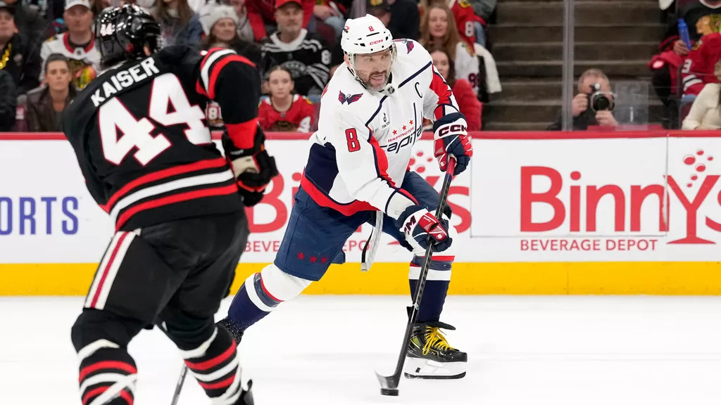 993-я шайба Овечкина помогла «Вашингтону» разгромить «Чикаго» в гостевом матче НХЛ