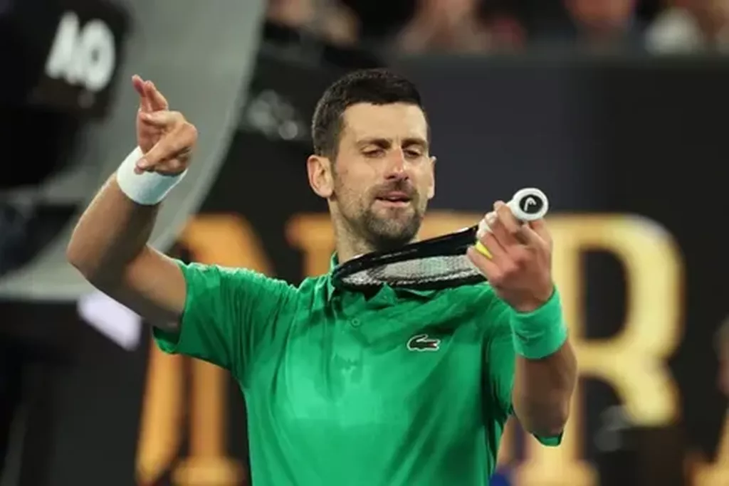 Джокович обыграл Синнера в пятисетовом матче и вышел в финал Australian Open — 2026