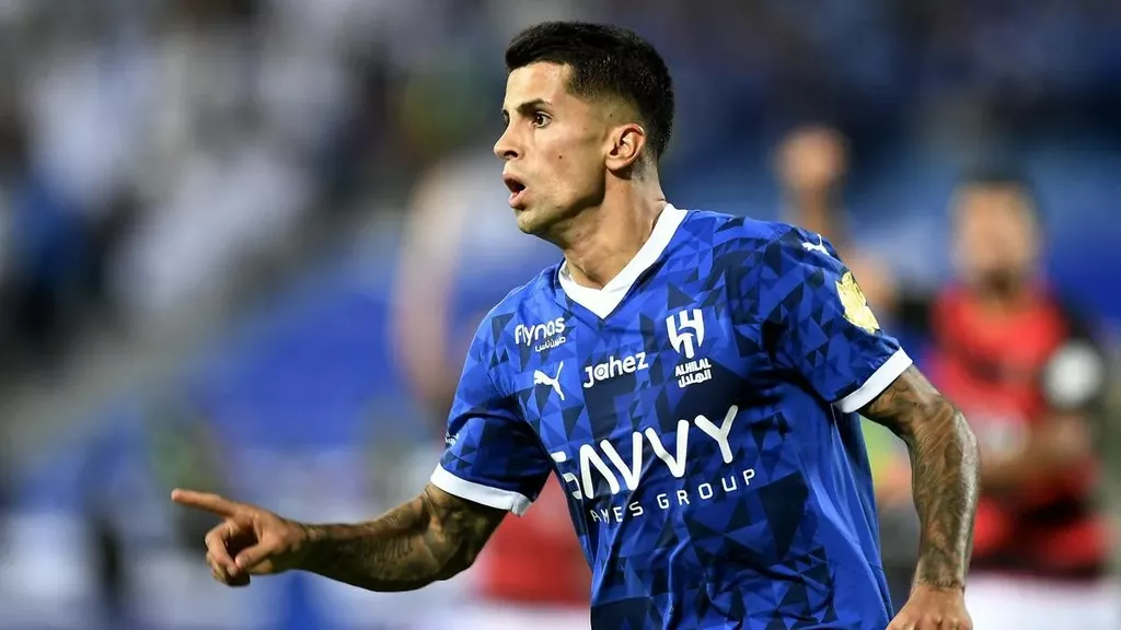 «Барселона» повторно объявила об аренде Жоау Канселу из «Аль-Хиляля»