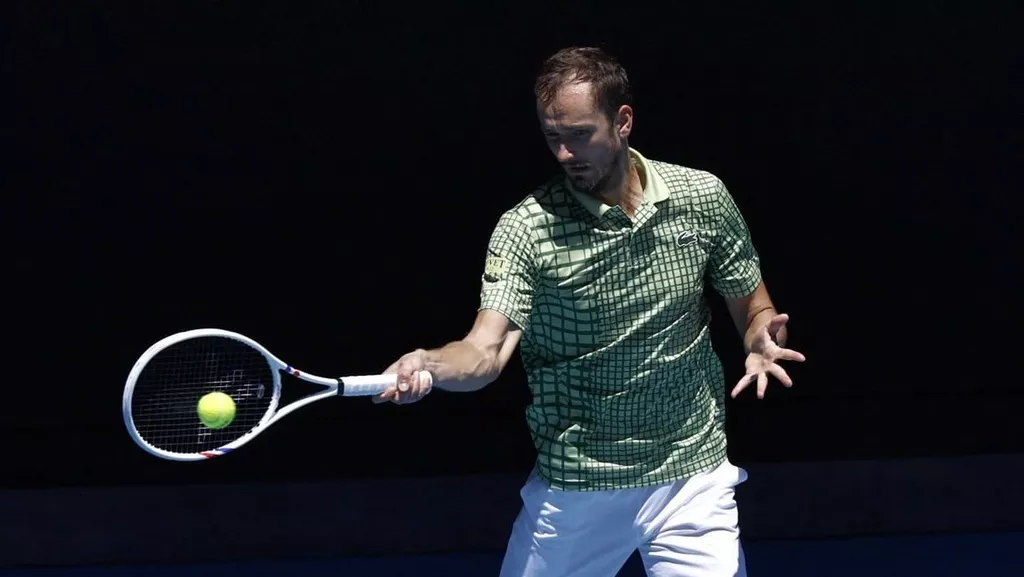 Даниил Медведев проиграл Лёнеру Тьену в матче 1/8 финала Australian Open — 2026