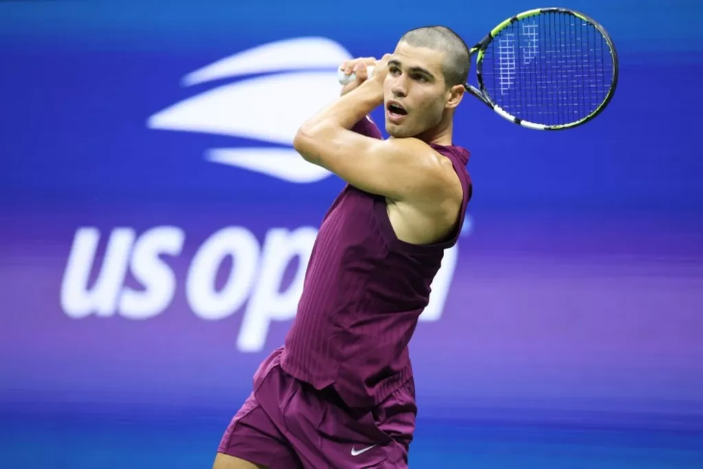 Алькарас за 5 часов обыграл Зверева и вышел в финал Australian Open