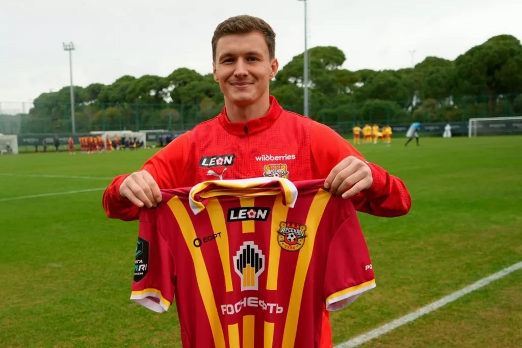 Иван Игнатьев на правах аренды перешёл в тульский «Арсенал»