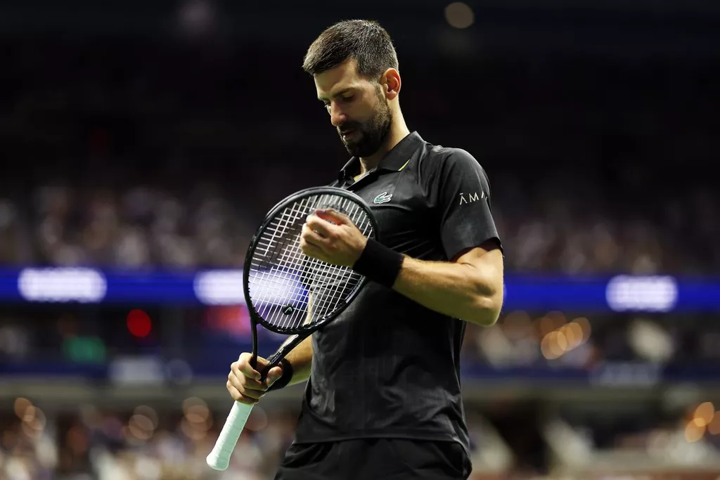 Джокович с уверенной победы стартовал на Australian Open — 2026