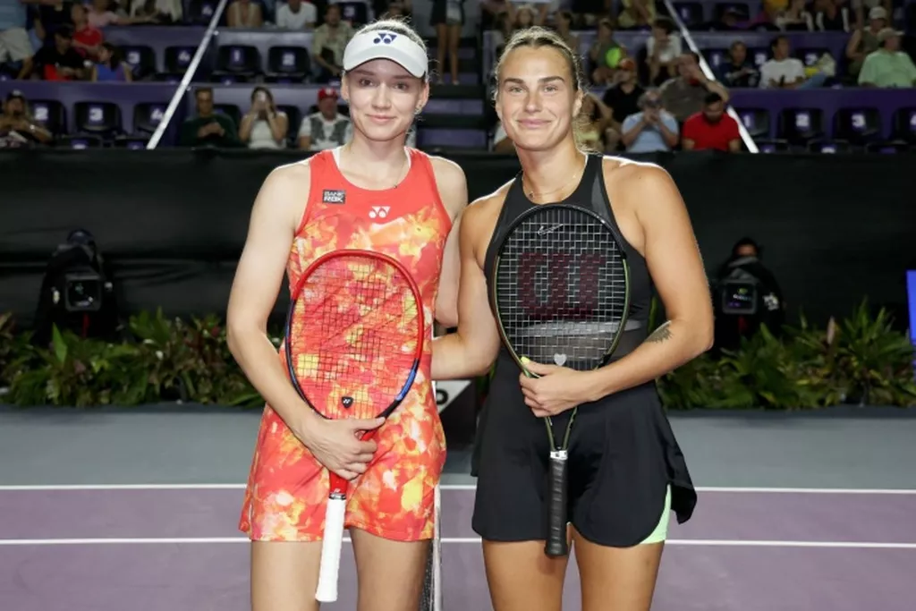 Янчук назвал фаворита в финале между Соболенко и Рыбакиной на AO–2026