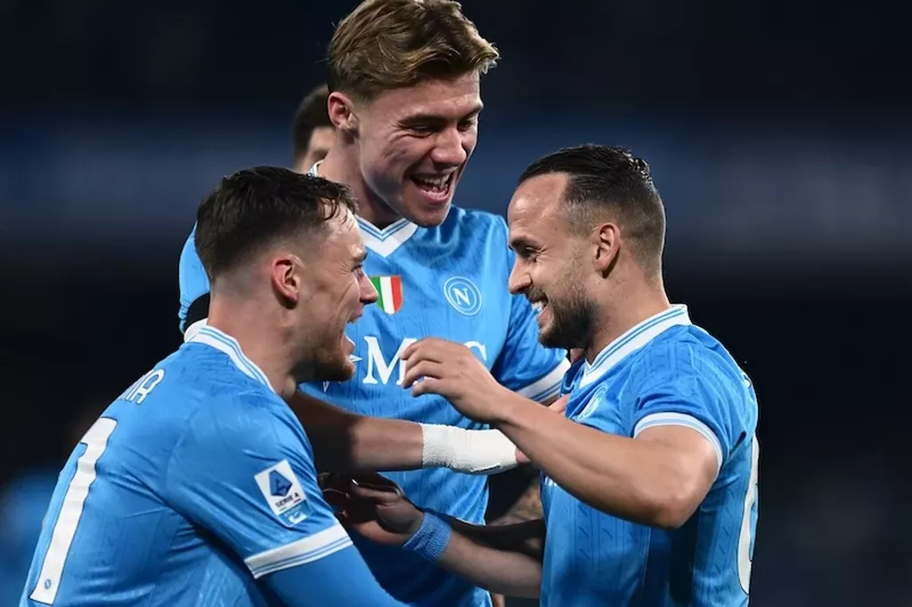 «Наполи» с минимальным счётом победил «Сассуоло» в матче 21-го тура Серии А