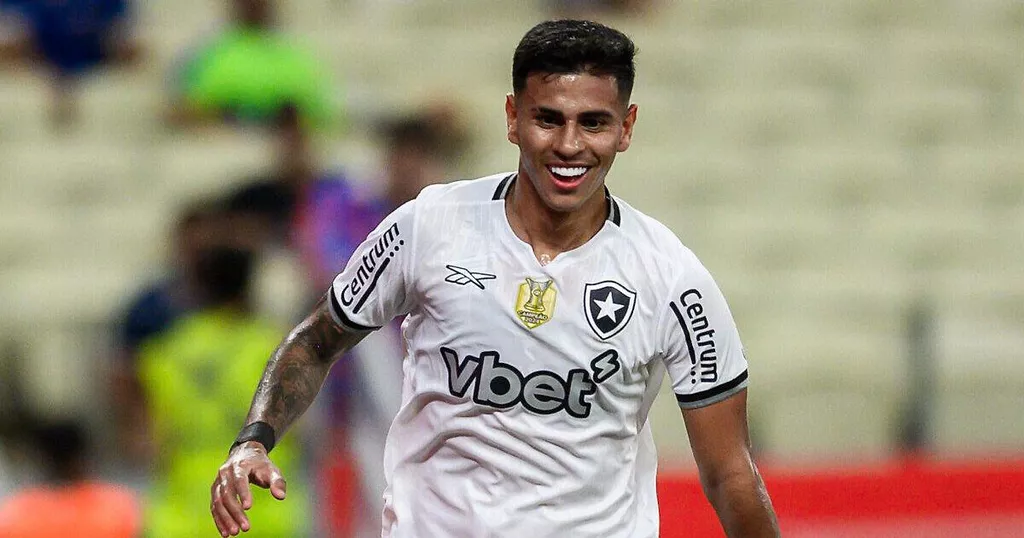 Источник: московское «Динамо» согласовало трансфер защитника «Ботафого» Рикардо