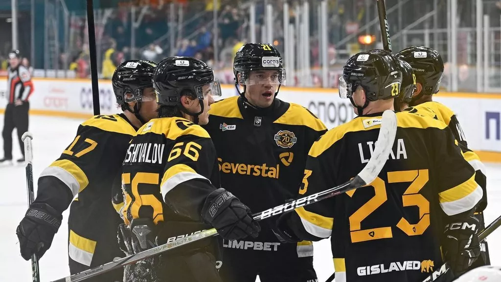 «Северсталь» нанесла минскому «Динамо» третье поражение подряд в КХЛ