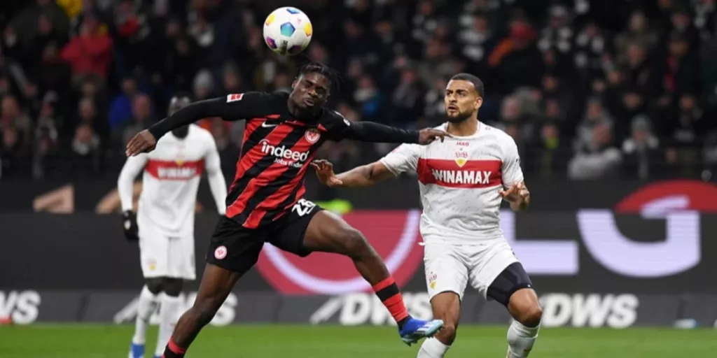 «Штутгарт» благодаря голу в концовке вырвал победу у «Айнтрахта» в матче 17-го тура Бундеслиги