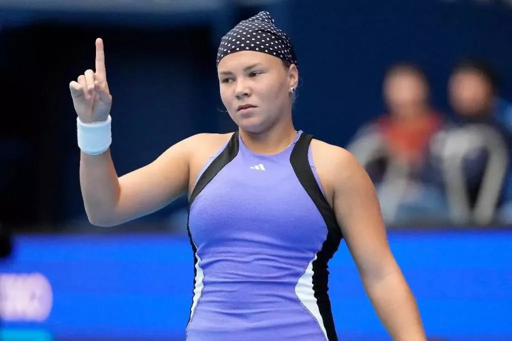 Шнайдер проиграла Свитолиной и завершила участие на Australian Open