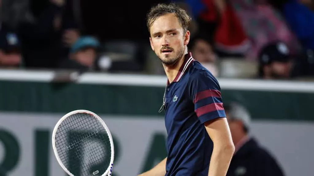 Даниил Медведев вышел в третий круг Australian Open — 2026.