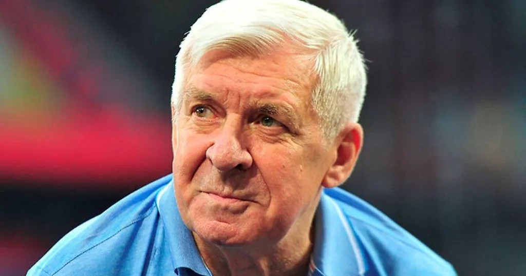 Пономарев согласен с идеей Дегтярёва запретить въезд в Россию спортсменам, сменившим гражданство