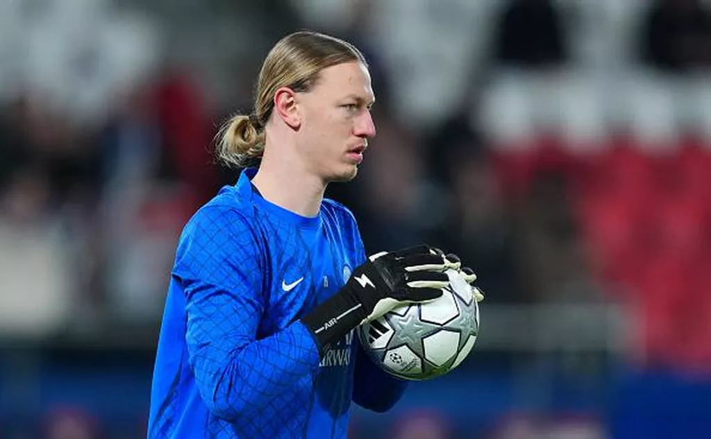 Первак: нет смысла делить Сафонова и Шевалье на первого и второго номера