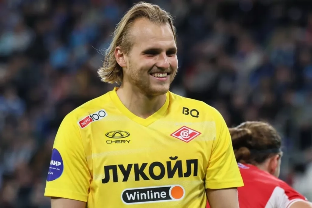 «Иногда привозят и чудят». Билялетдинов - о вратарях «Спартака»