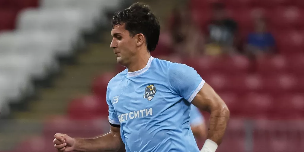 Полузащитник Сааведра перешел из «Сочи» в «Рубин»