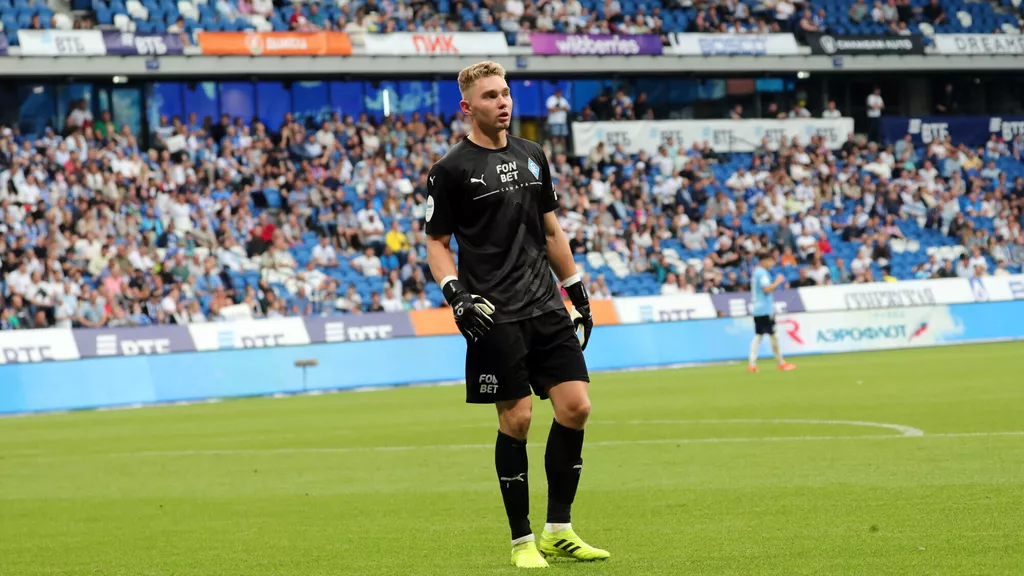 Вратарь Иван Ломаев сменил клуб, перейдя из «Сочи» в «Уфу»