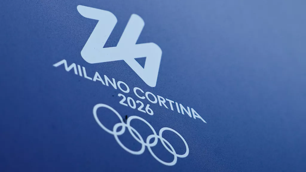 Тренер Глейхенгауз получил аккредитацию для сопровождения Петросян на Олимпиаде-2026