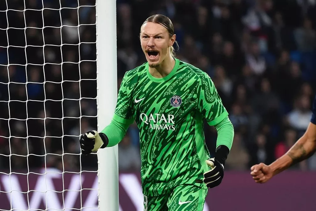 Деменко объяснил, почему считает, что Сафонов ещё не стал первым номером в воротах «ПСЖ»