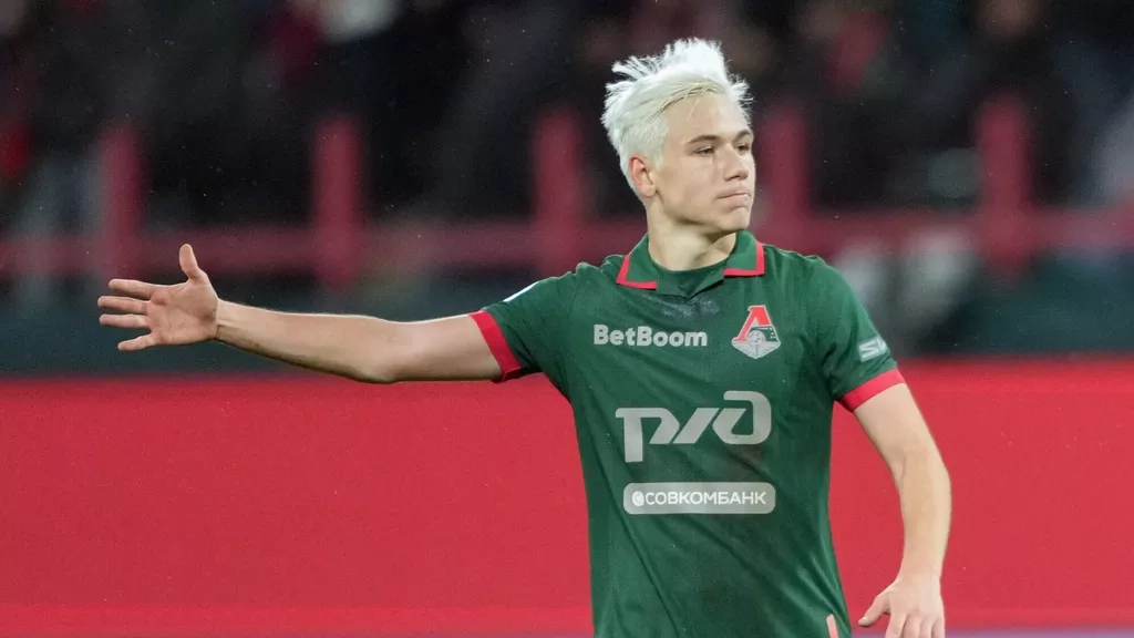 Шикунов: мне жаль российских молодых футболистов, они должны играть в Лиге чемпионов, а варятся в нашей каше