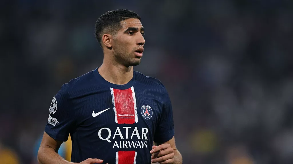 Футболист «ПСЖ» Хакими предстанет перед судом по обвинению в изнасиловании