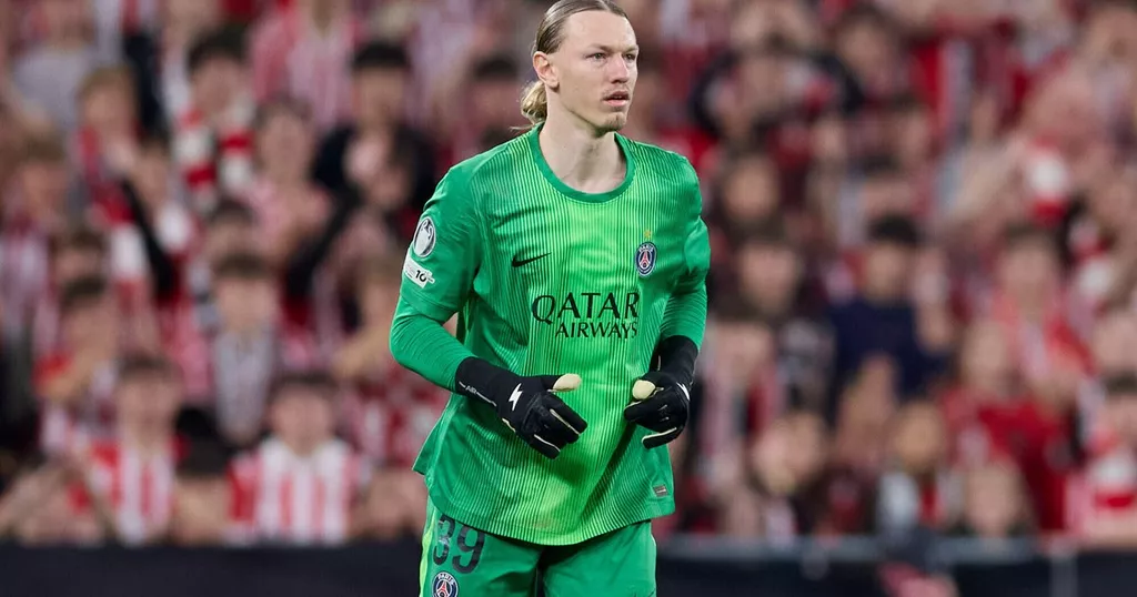 Сафонов и Забарный выйдут в основе «ПСЖ» на матч с «Мецем»