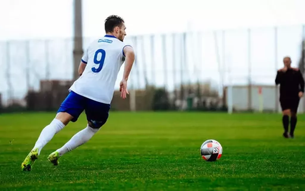 «Факел» обыграл «Женис» со счетом 6:1 в товарищеском матче