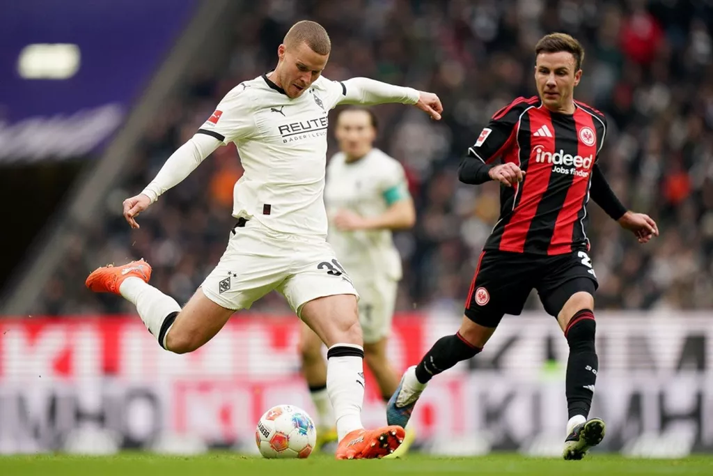 «Айнтрахт» разгромил мёнхенгладбахскую «Боруссию» в домашнем матче Бундеслиги