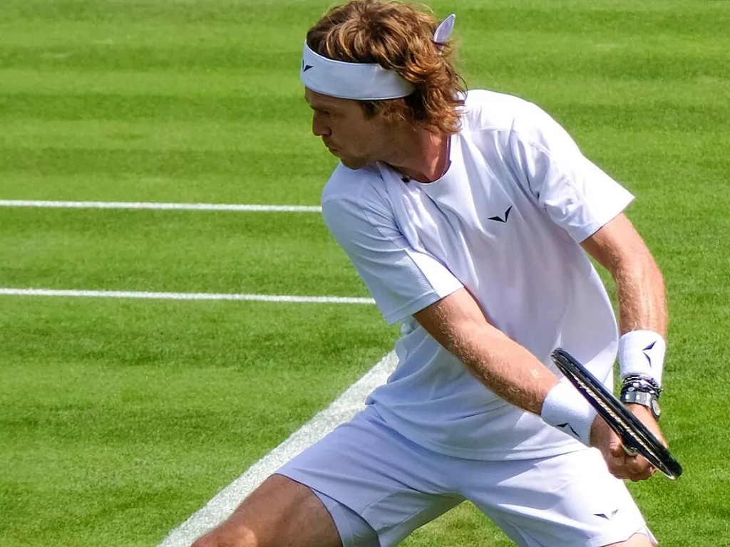 Хачанов обогнал Рублева в рейтинге АТР