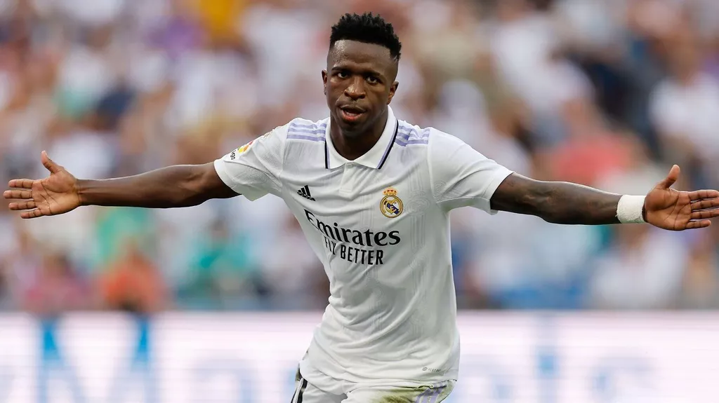 Гол Винисиуса принес «Реалу» победу в матче с «Бенфикой» в Лиге чемпионов