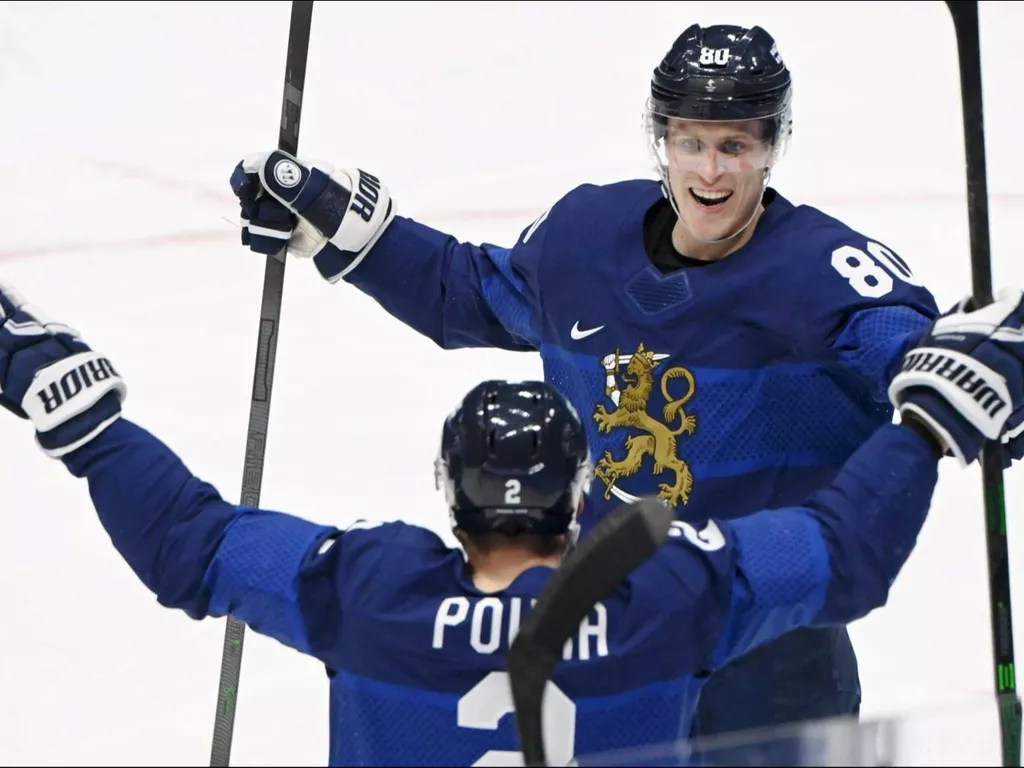 Мужская сборная Финляндии разгромила Италию на Олимпиаде-2026 со счетом 11:0