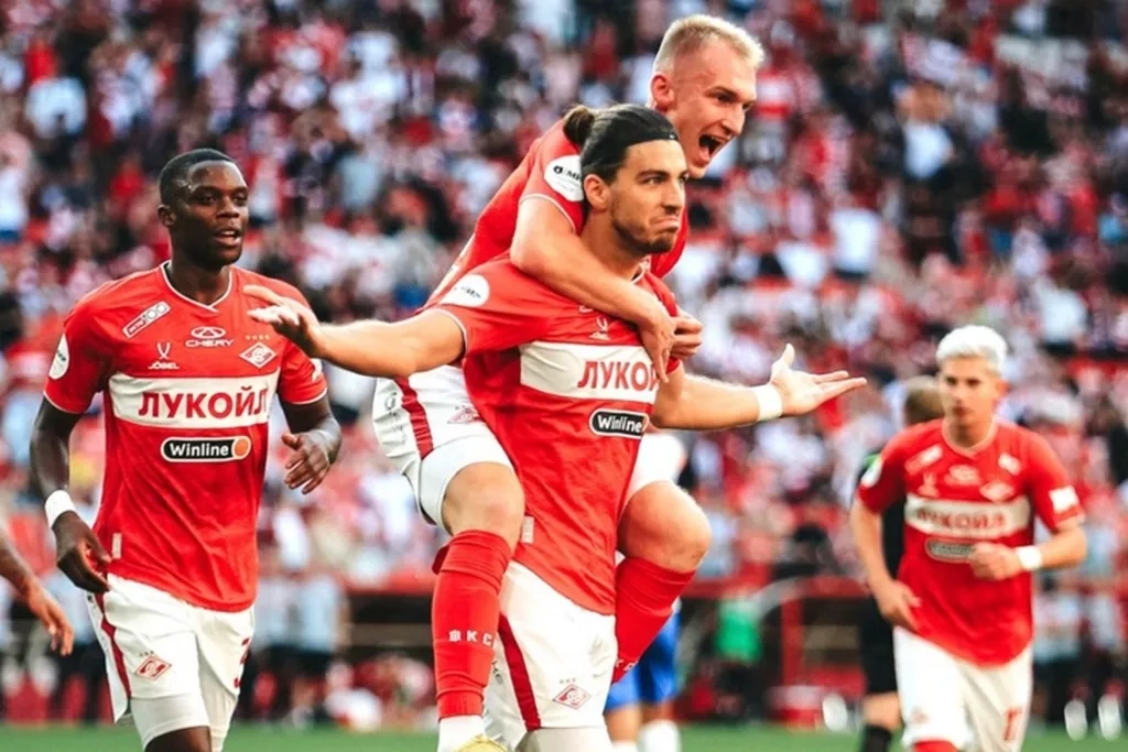 Червиченко: помню, как «Спартак» показывал феерическую игру на сборах, а при возвращении в Москву обделывался