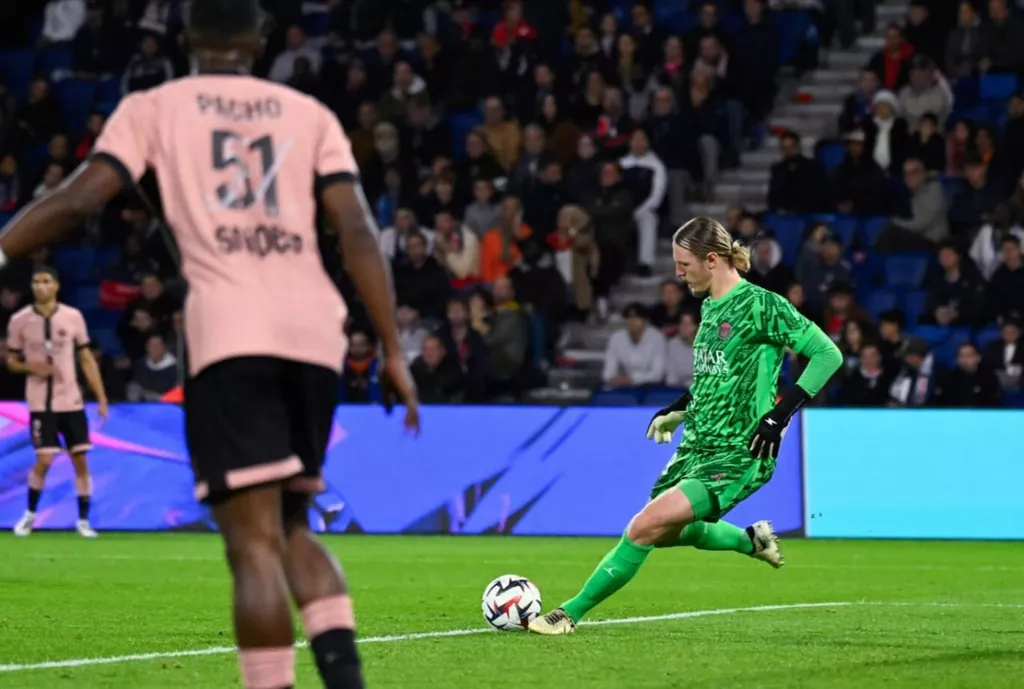 Сафонов выйдет в старте «ПСЖ» на матч Лиги 1 с «Ренном»