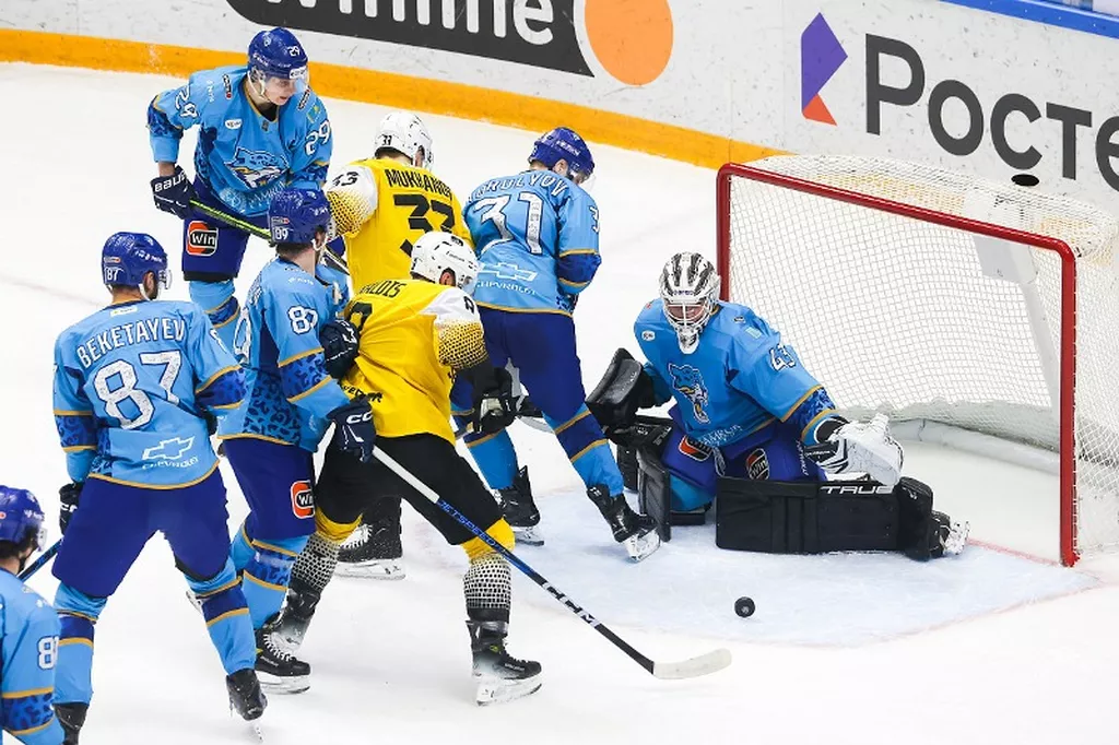 «Северсталь» обыграла «Барыс» в овертайме со счетом 3:2