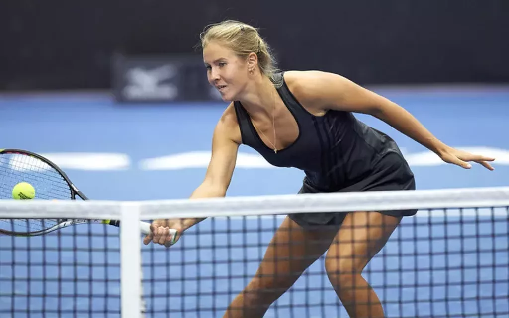 Захарова проиграла Потаповой на турнире в Клуж-Напоке