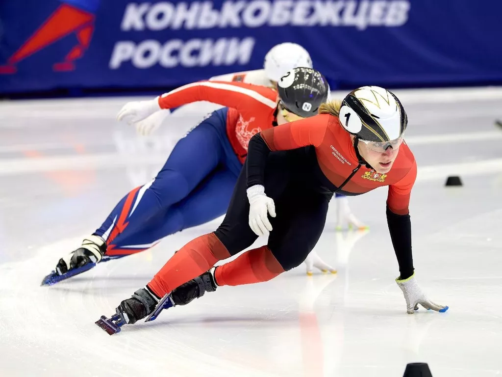 Крылова не пробилась в главный финал на дистанции 1000 м по шорт-треку