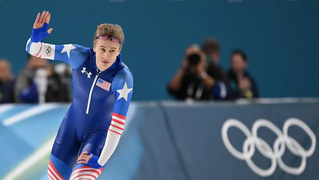 Конькобежец Штольц с рекордом выиграл золото Олимпиады-2026 на дистанции 1000 м