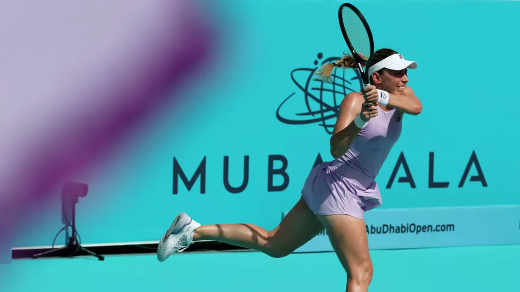 Александрова и Джойнт сыграют в финале парного турнира WTA в Абу-Даби