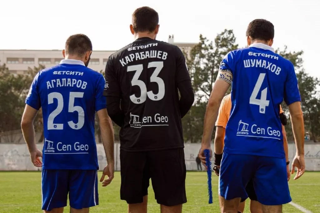 «Динамо» Махачкала и «Енисей» сыграли вничью в товарищеском матче на сборах в Турции