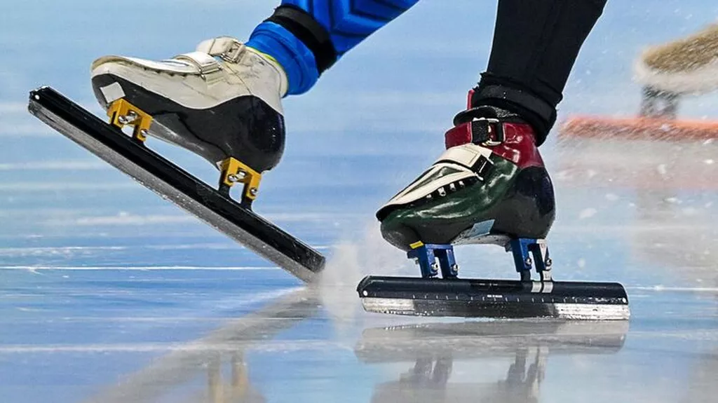 Посашков не смог пробиться в четвертьфинал в шорт-треке на ОИ-2026