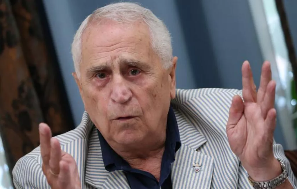 Кавазашвили: искренне не понимаю, зачем Карпин вызывает легионеров, особенно на такие матчи, как с Никарагуа