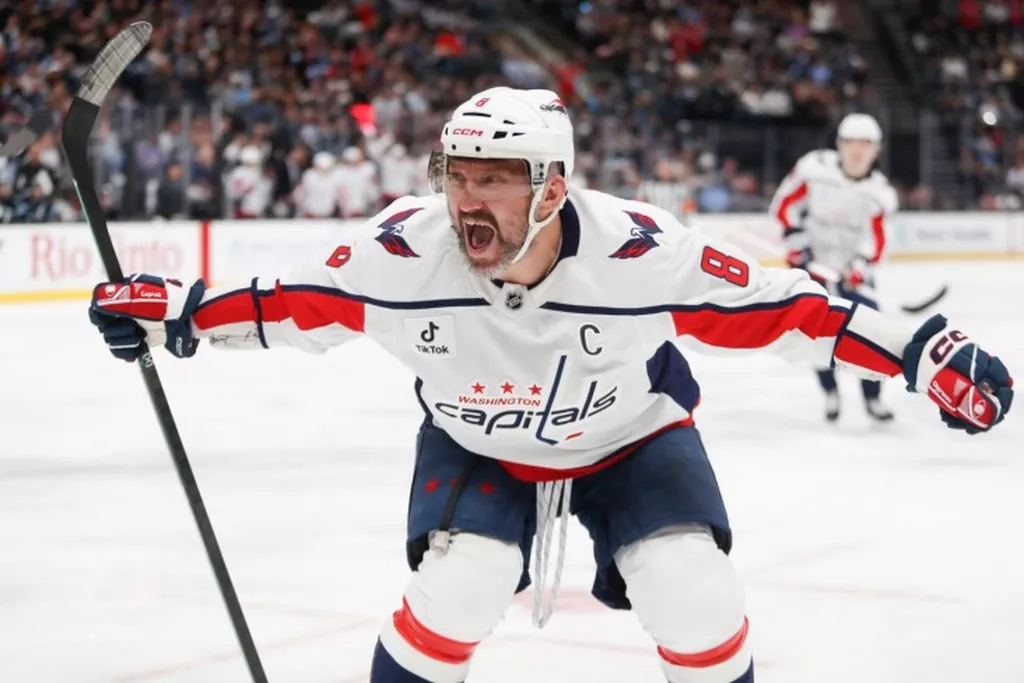 Кожевников: Овечкин уникальный человек, он чистый бомбардир!