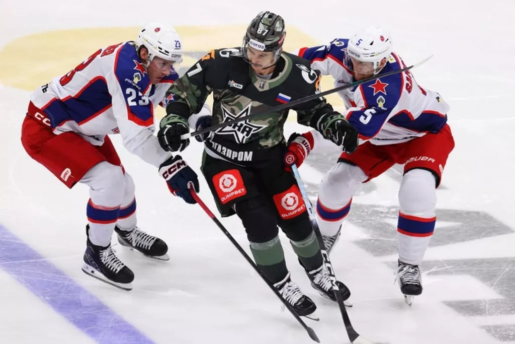 Рыбин оценил первые игры плей-офф КХЛ: даже жаль, что многие пары в одно время играют