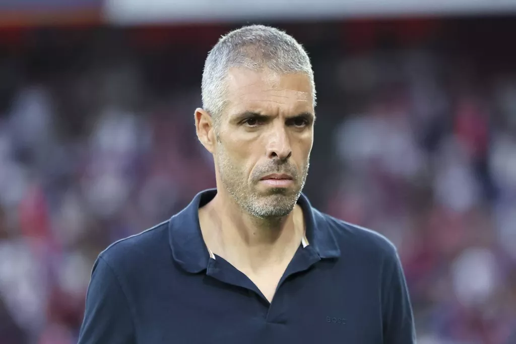 Билялетдинов не верит в увольнение Челестини до конца сезона